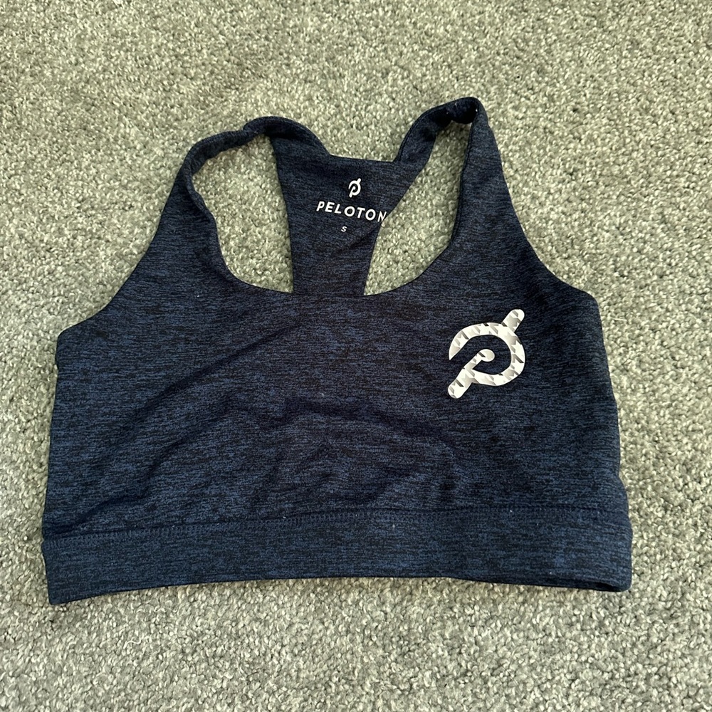 Peloton sport top